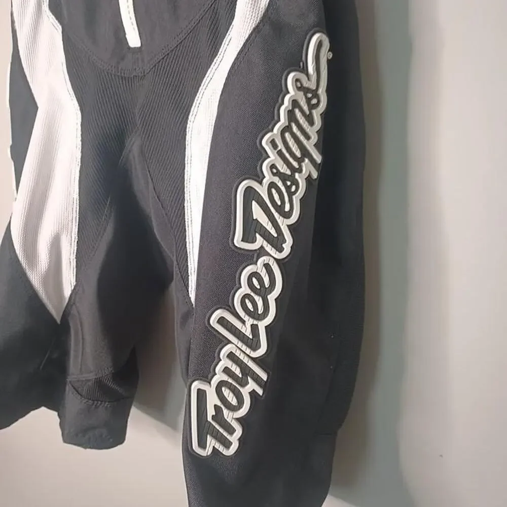 Troy lee designs black and